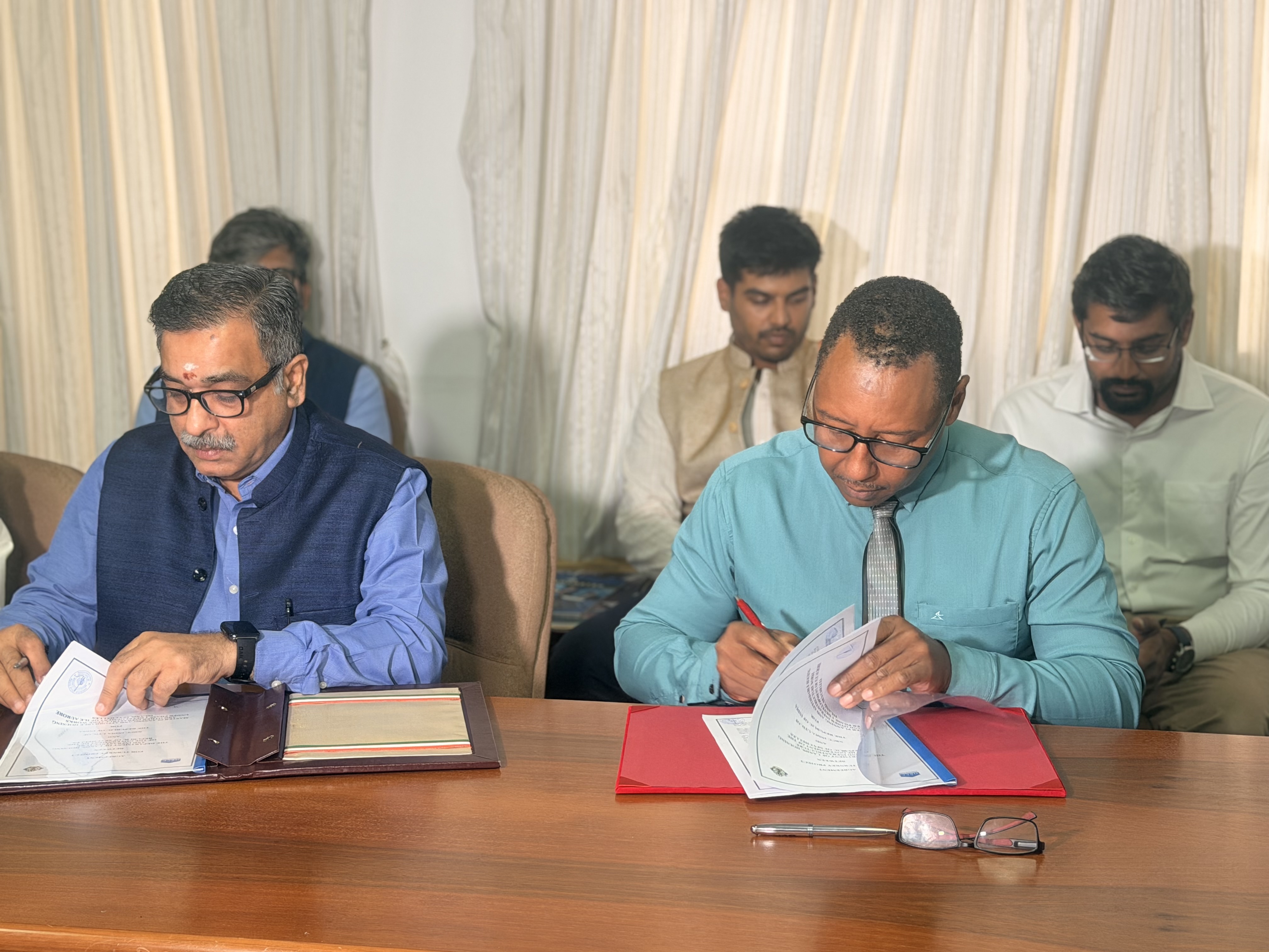 Seychelles and India Sign landmark agreement for 1,008 affordable homes